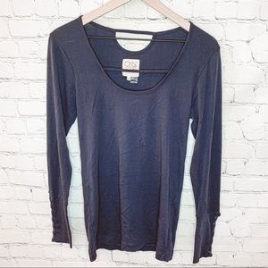 Chaser Scoop Vent Long Sleeve Tee Navy Size Medium NWT